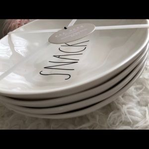 New w/o tags Rae Dunn Pasta bowls